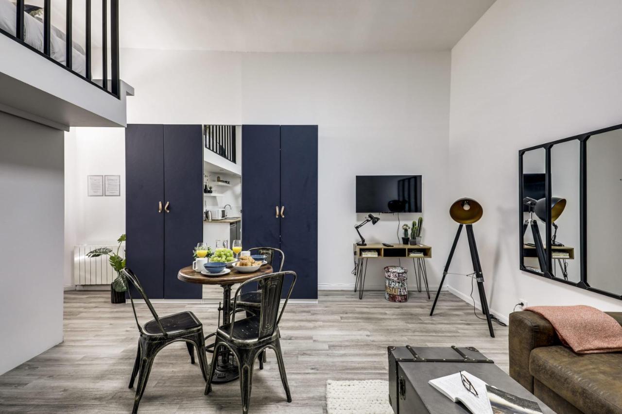 Modern French Studio In Paris Leilighet Eksteriør bilde