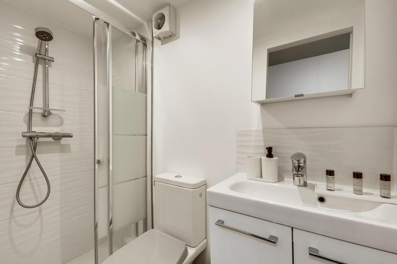 Modern French Studio In Paris Leilighet Eksteriør bilde